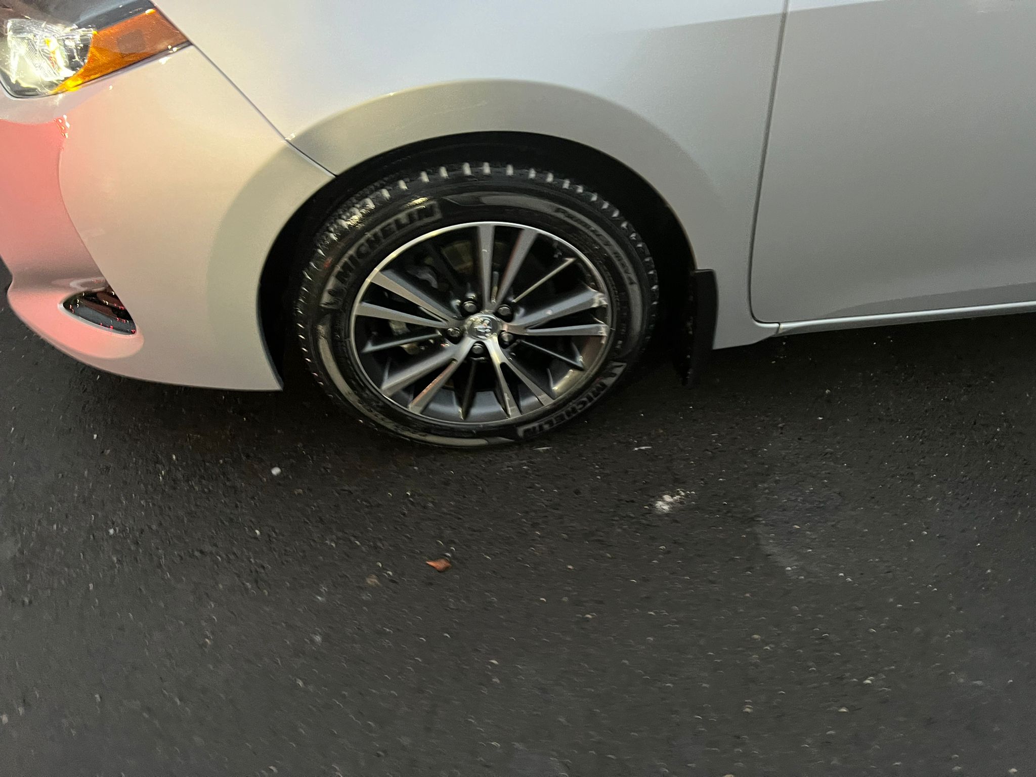 2019 TOYOTA COROLLA
